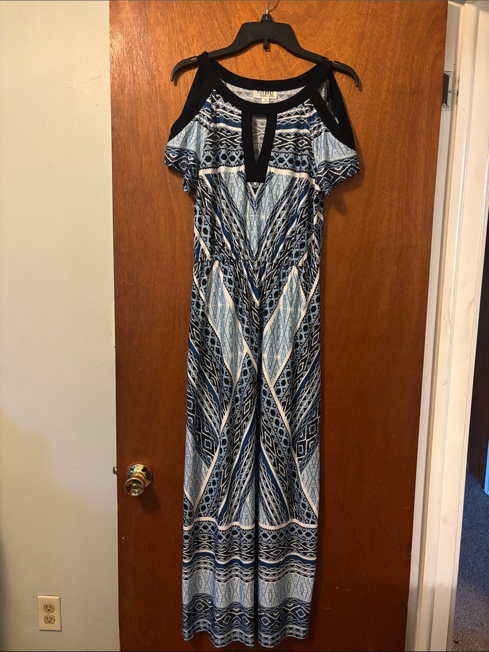 SoHo Petite Medium Cold-Shoulder Blue Patterned Maxi Dress
